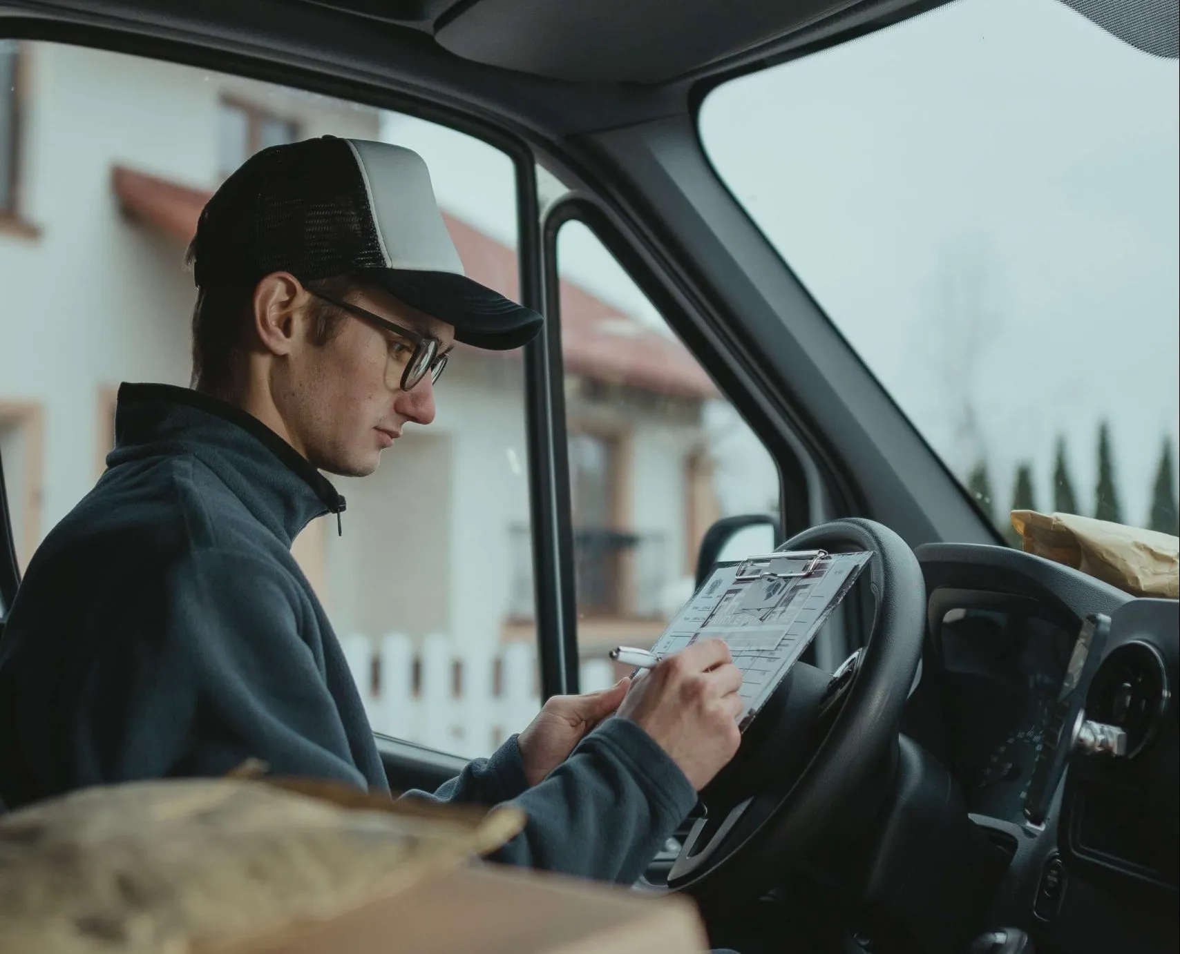 Lettre de voiture : tout savoir sur ce document de transport